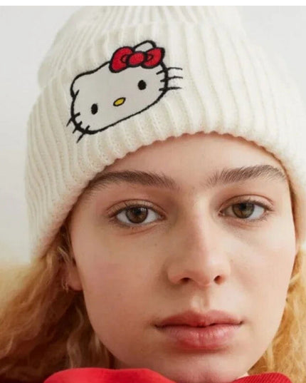 WINTER  SANRIO - KNITTED HAT - Adult Size -
