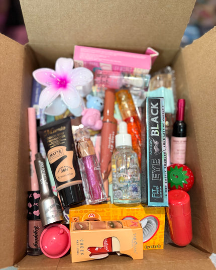 BUNDLE RAMDOM MAKEUP - 25 pcs