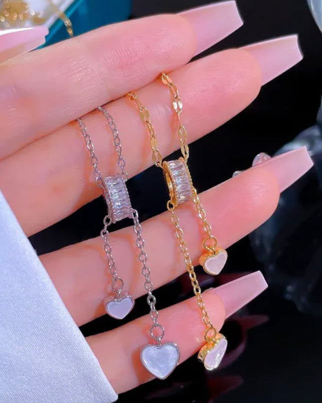 Heart  gold  white - Necklace  titanium steel - waterproof (gold color)