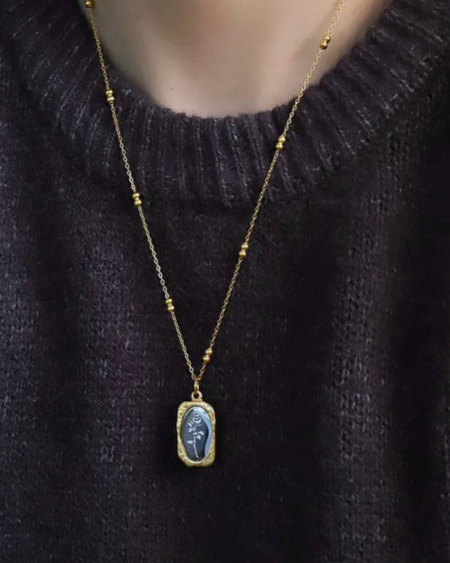 Collar Vintage- flor rosa -18k Gold Filled 