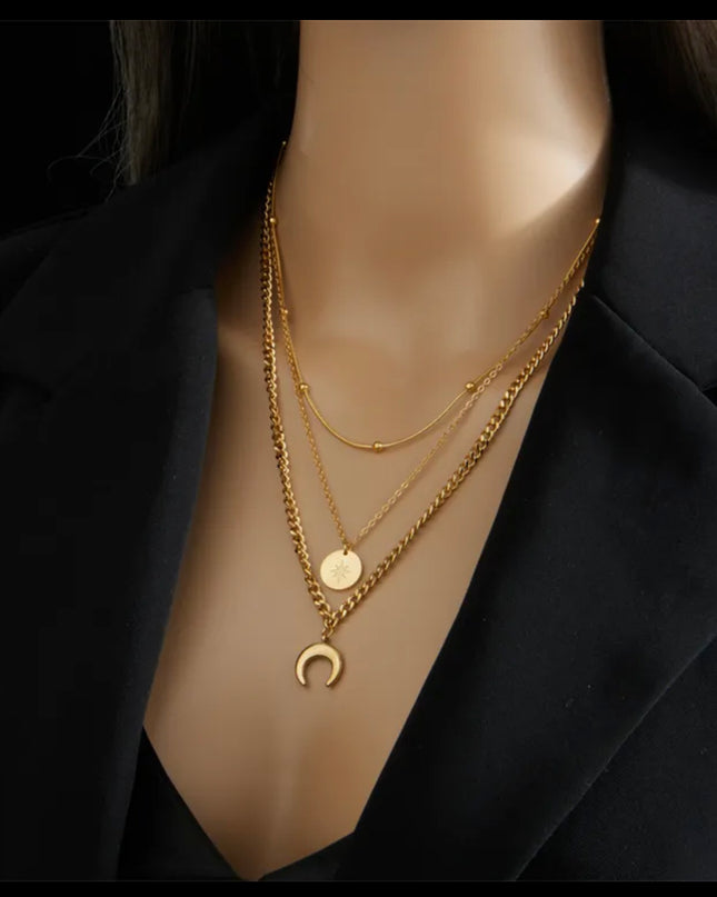 Collar de Cadena Triple Luna y Estrella Relleno de Oro 18k 