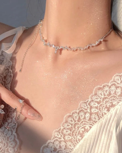 Cadena doble mariposa Acero inoxidable chapado en oro de 18k resistente al agua 