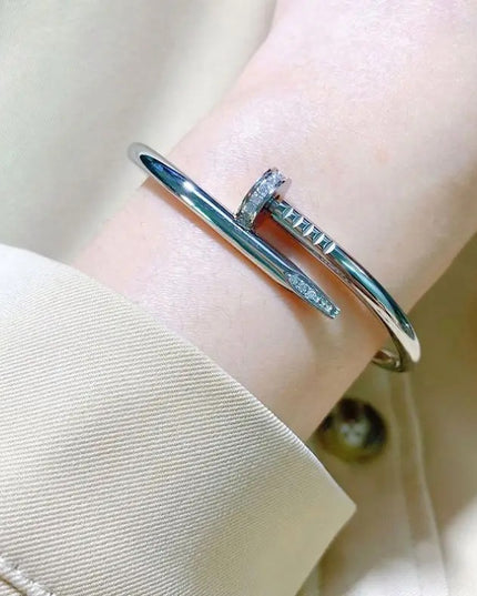 Brazalete de clavos- Pulsera de clavos -Gold Filled de 18k- ajustable con- acero inoxidable - PLATA Y ORO 