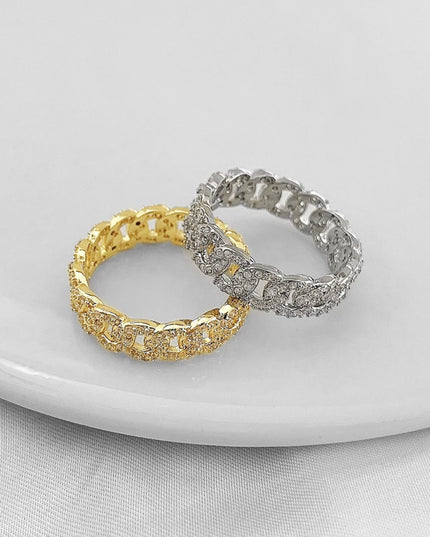 Ring adjustable with cubic zircon