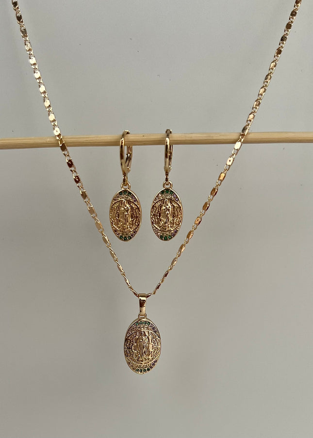 Conjunto pendientes y collar Virgen 