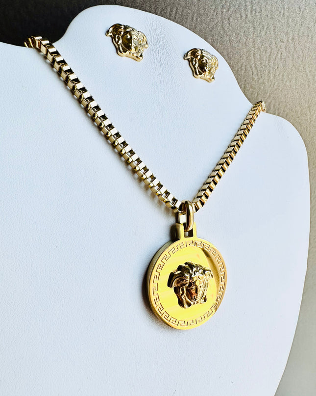 Juego de collar y aretes Medusa de acero inoxidable chapado en oro de 18 quilates (que no se deslustra) resistente al agua. 