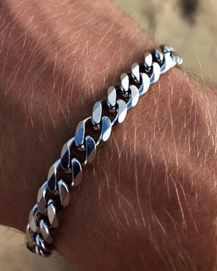 Pulsera Chunky Cubana Color Oro 5mm ancho Acero Inoxidable 