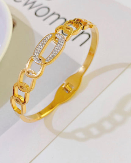 Circón cúbico retro de 5 mm de ancho con relleno de oro de 18 k 