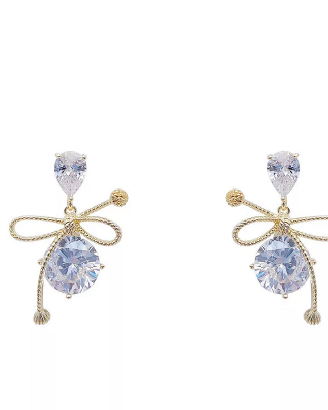 Pendientes delicados pendientes rellenos de oro con circonitas cúbicas 