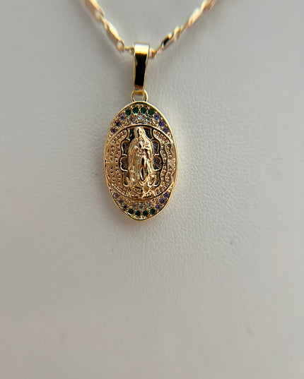 Conjunto pendientes y collar Virgen 